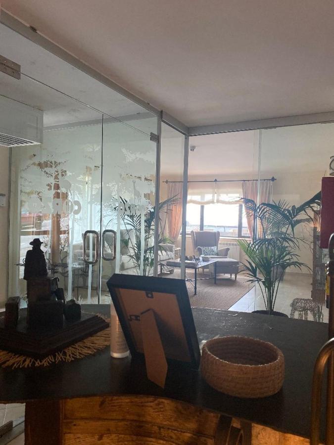 Corzo Hotel เซร์เซดียา ภายนอก รูปภาพ