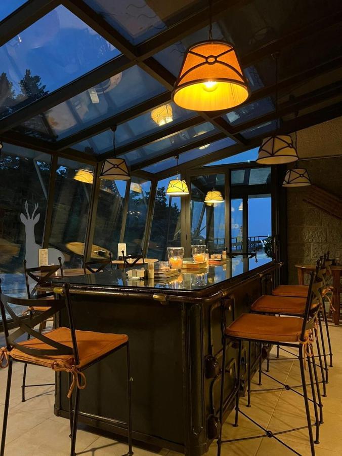Corzo Hotel เซร์เซดียา ภายนอก รูปภาพ