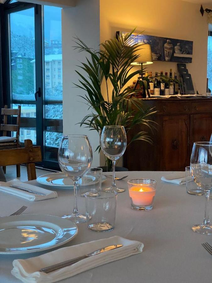 Corzo Hotel เซร์เซดียา ภายนอก รูปภาพ