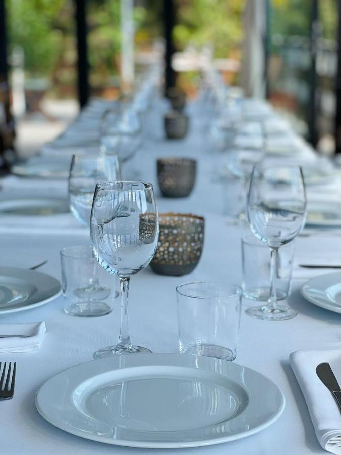 Corzo Hotel เซร์เซดียา ภายนอก รูปภาพ
